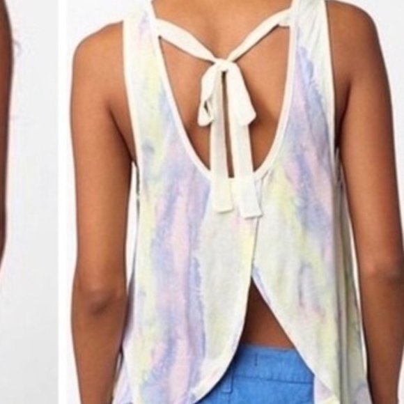 3/$15 Kimchi Blue Tie Dye Open Back Size XS - Picture 3 of 8